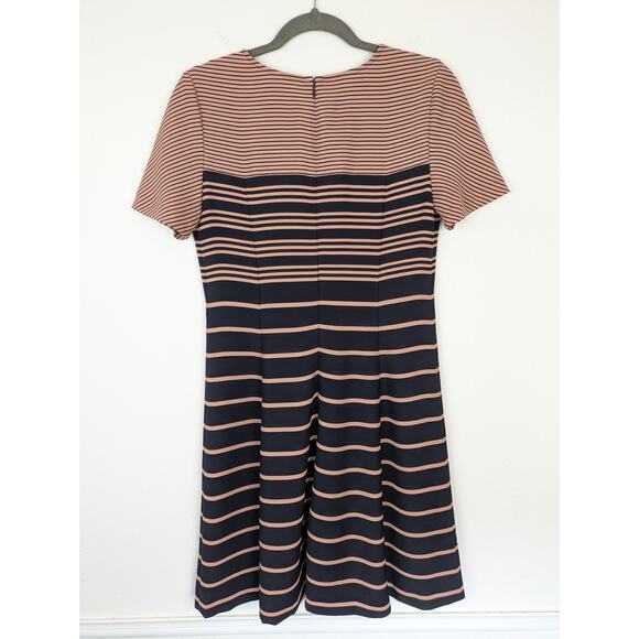 Ann Taylor Dress Fit Flare Ombre Striped Career Neutral Blue Pink Classic Size 8 - Picture 5 of 12